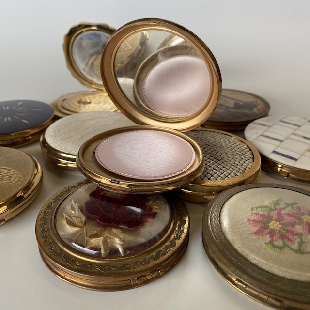 MAKEUP, Compact - Vintage Round